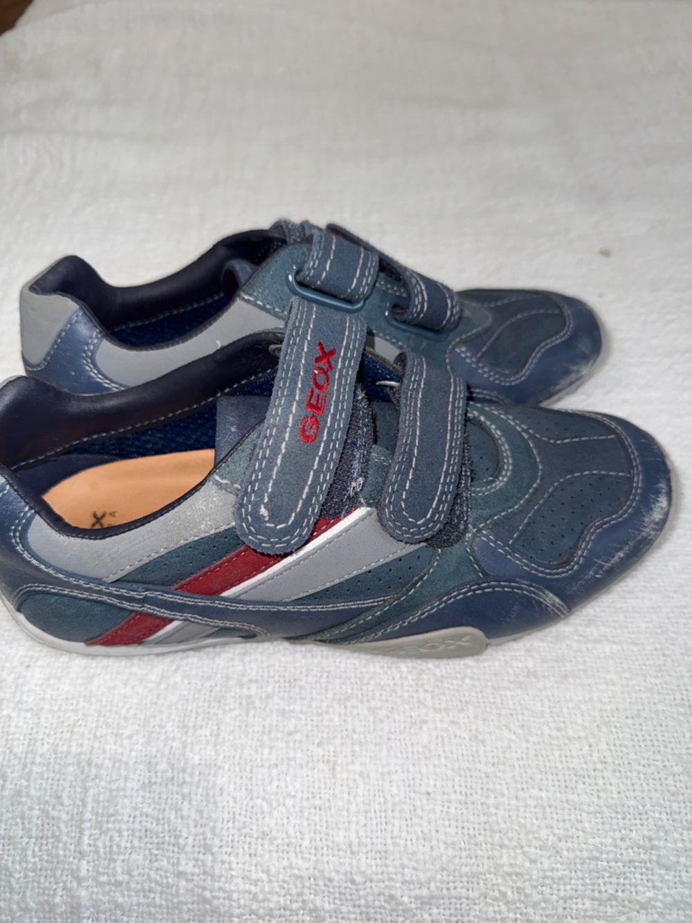 Geox Respira Kids Navy, Red & Gray Velcro Athletic Sneakers size 3